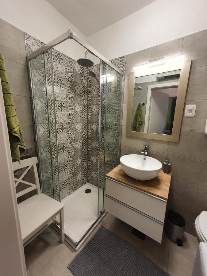 Studio Apartman Fredi Apartment Opatija Exterior foto